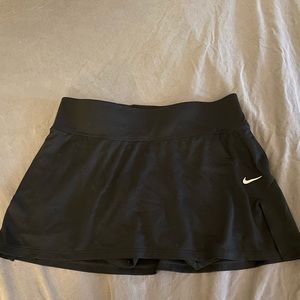 Nike black athletic skirt size xs